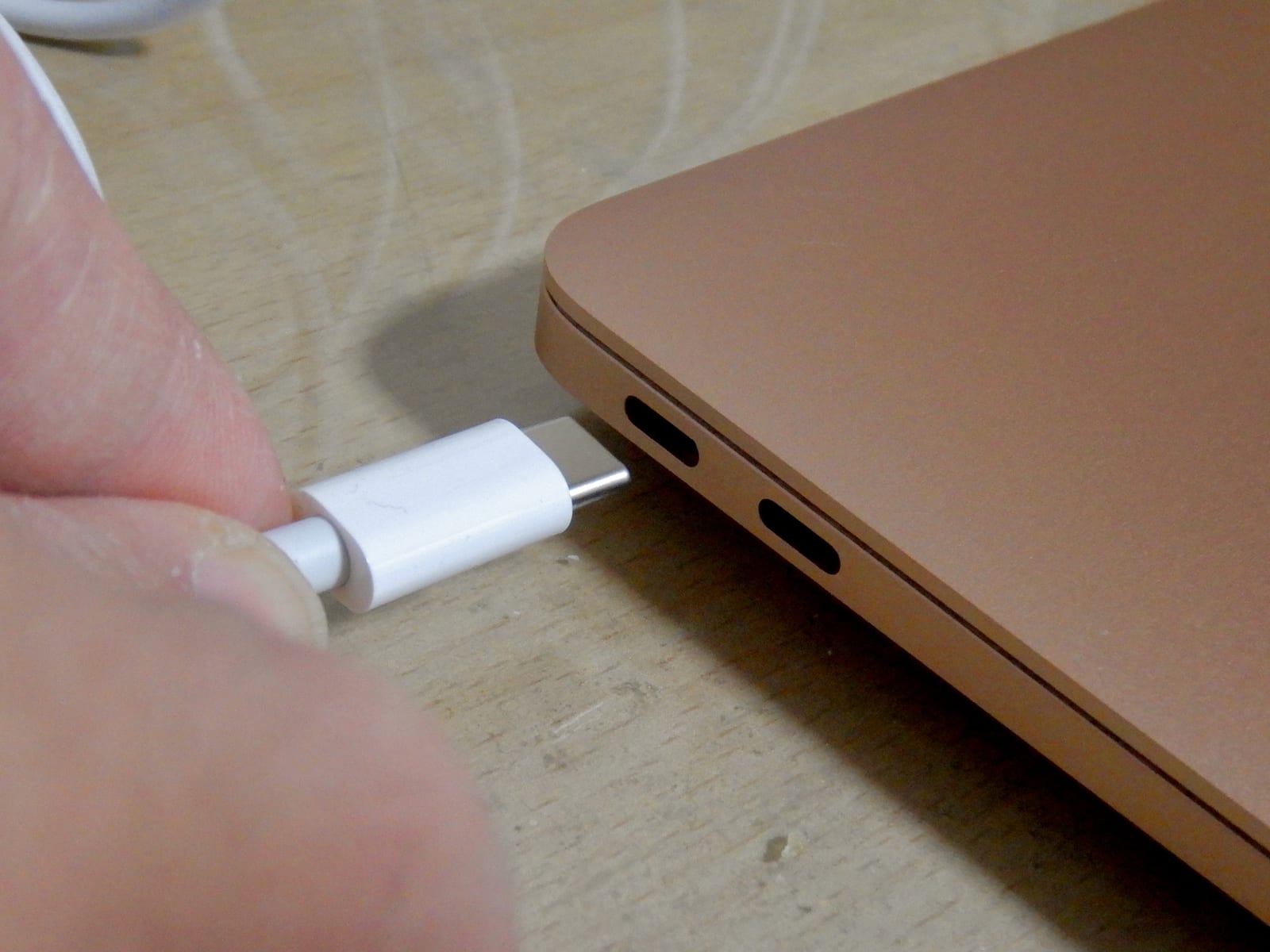 Cáp Sạc & Dữ Liệu Apple Thunderbolt 4 Pro (1m), mặt trước