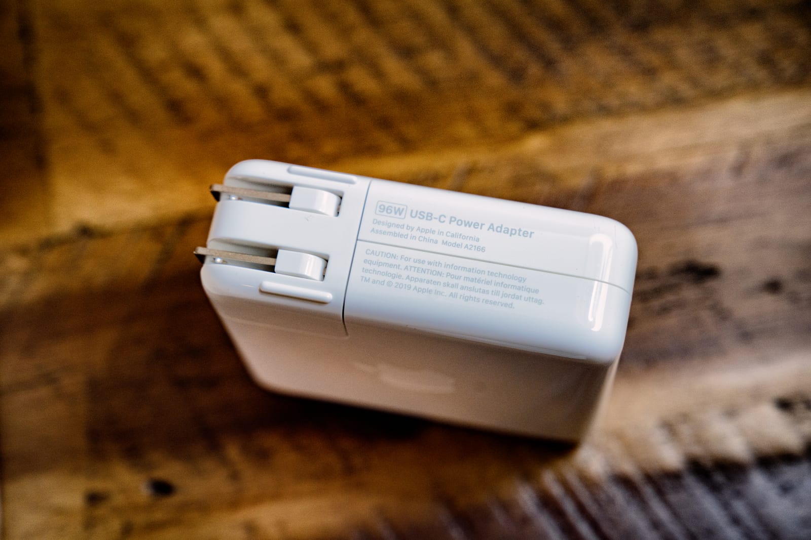 Củ Sạc Nhanh Kép Apple 35W Dual USB-C, mặt trước